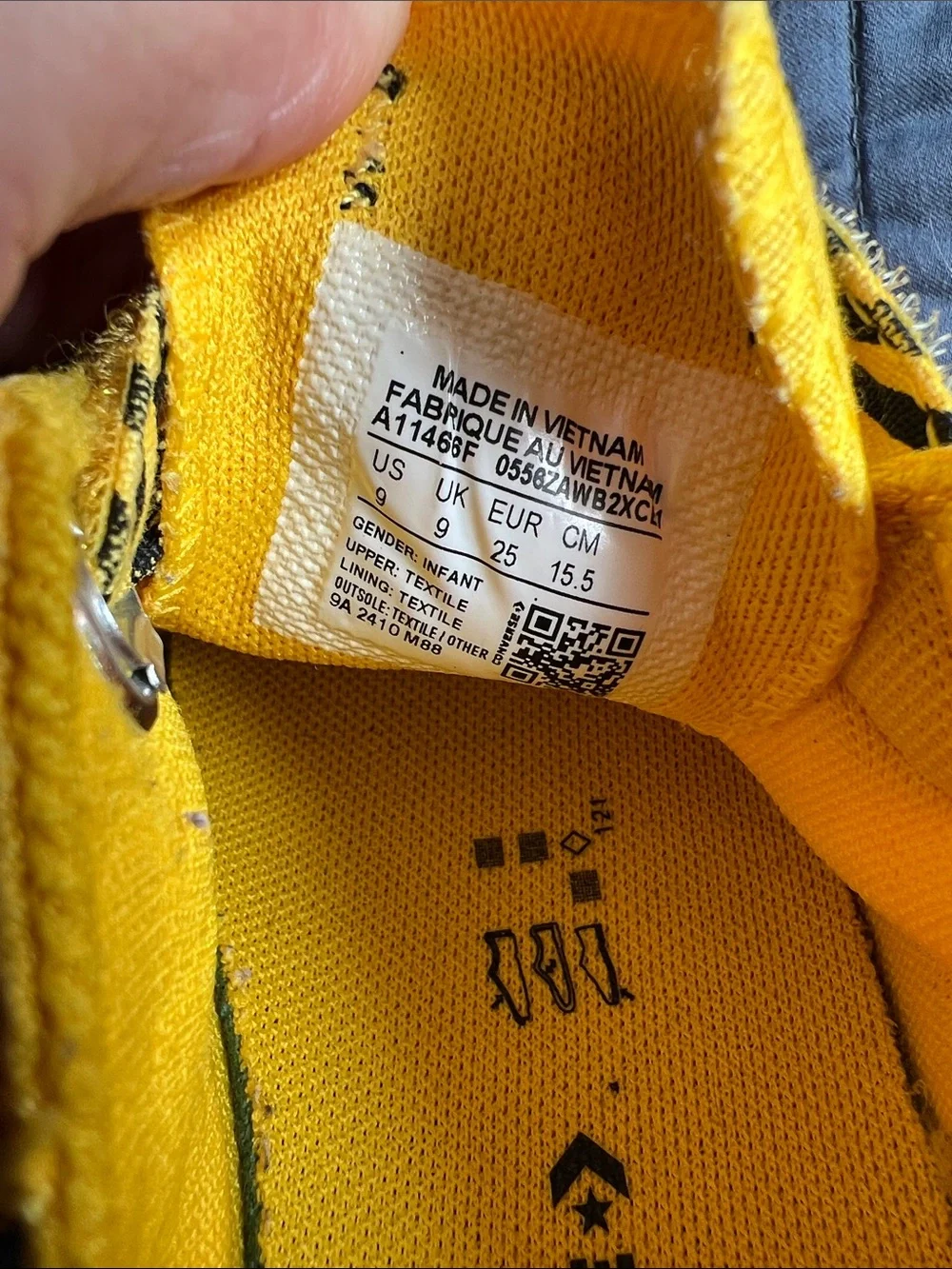 Converse yellow construction